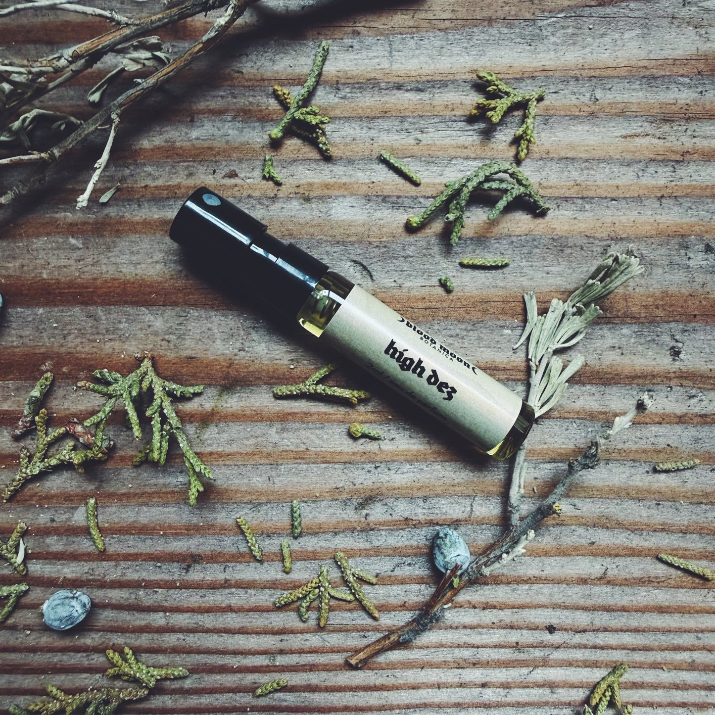 High Dez Eau de Parfum - Wild Sagebrush, Sun Bleached Woods, Hot Dry Soil