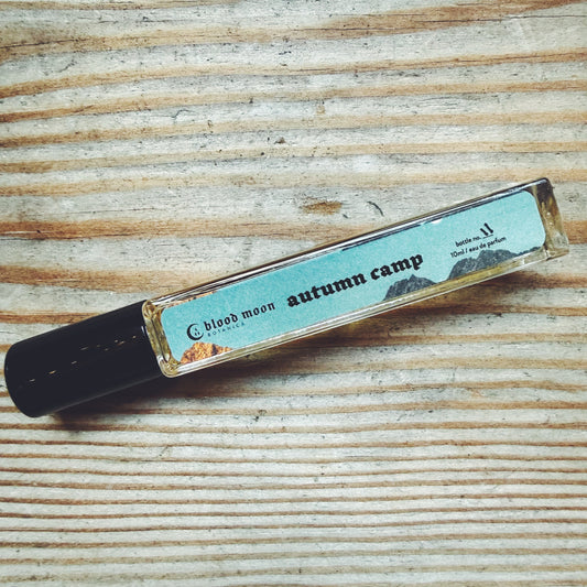 Autumn Camp Eau de Parfum - Oatmeal, Apricot, Smoked Patchouli