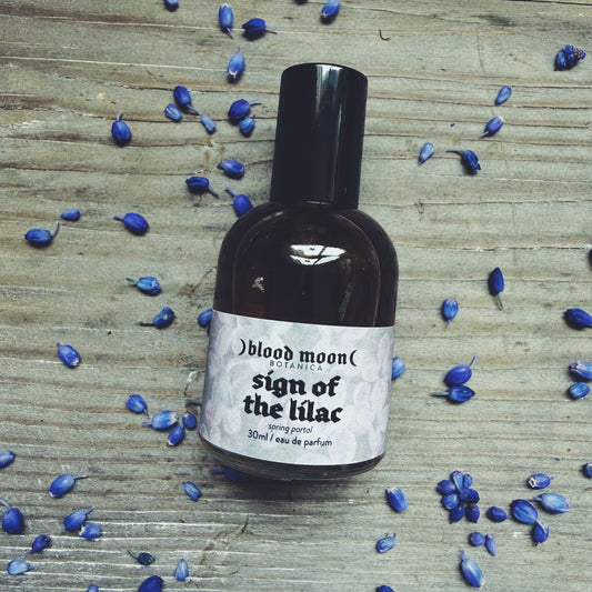 Sign of the Lilac Eau de Parfum - Lilac, White Tea, Dark Amber